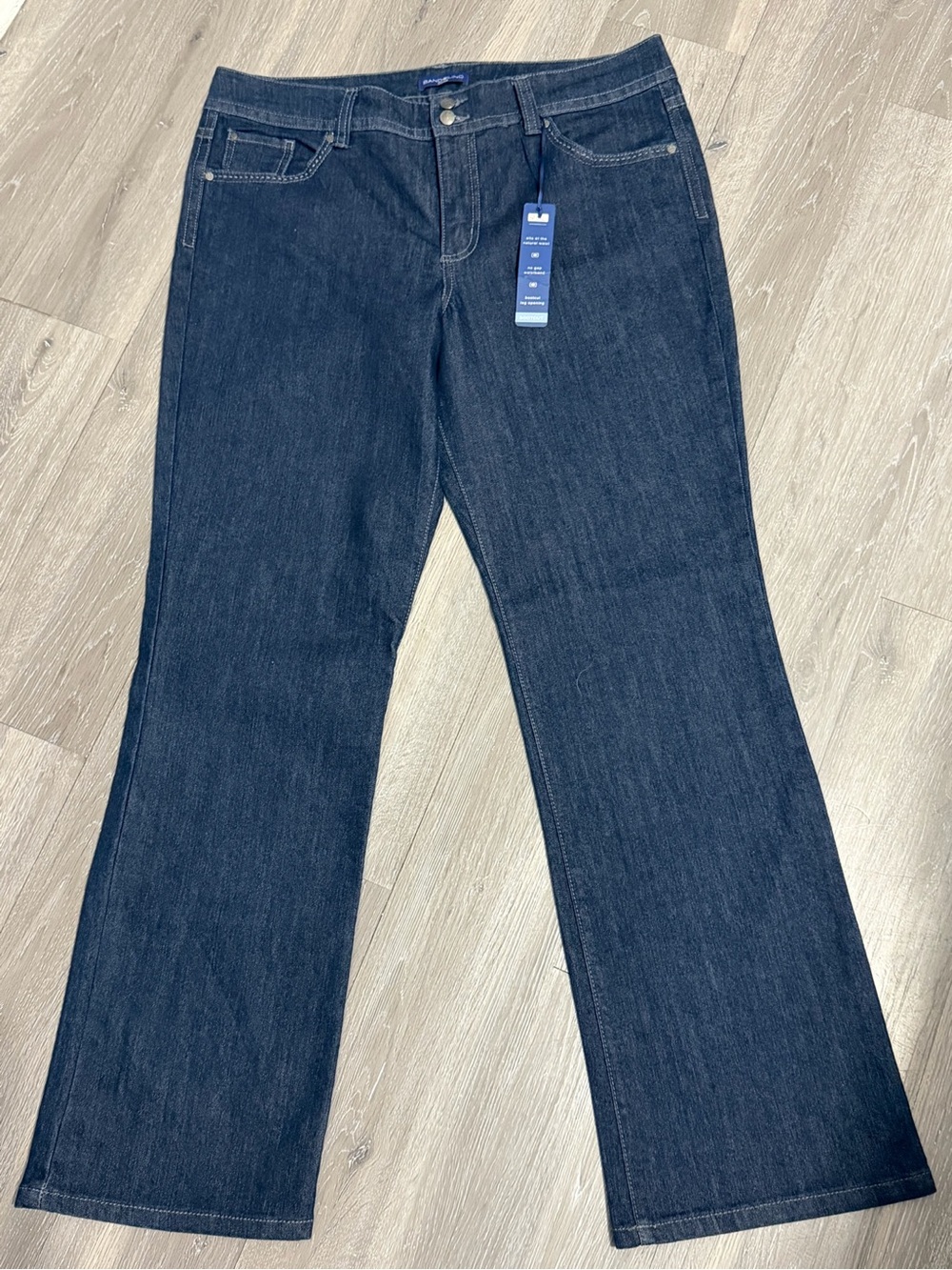 Bandalino Women's Dark Blue Boot Cut Jeans - Classic Stretch Denim size 16 NWT